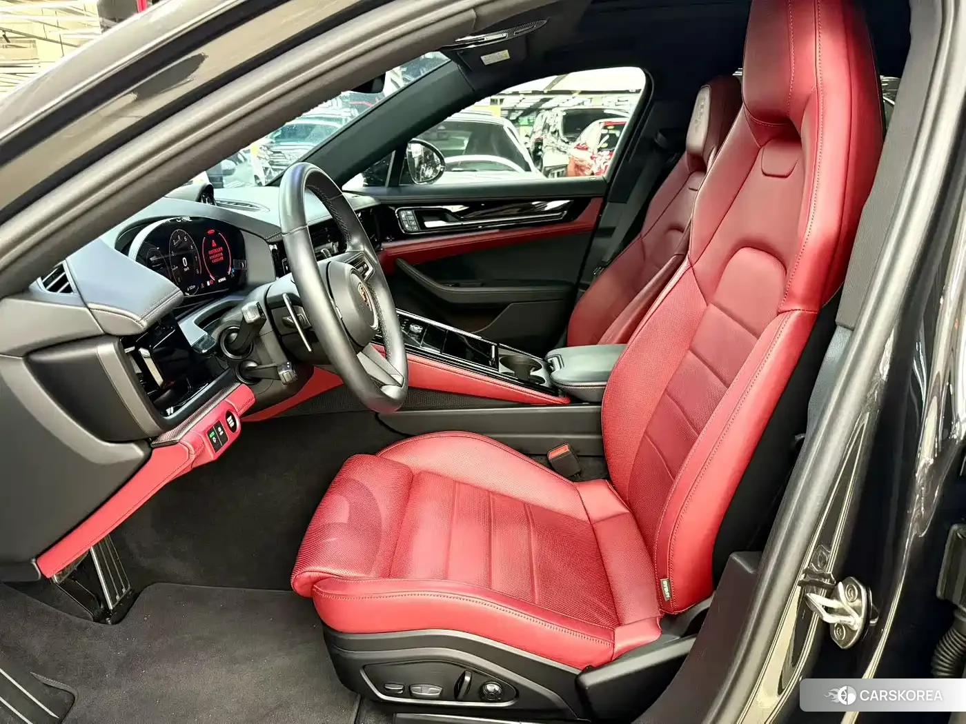 Porsche Panamera id 4576755 из Китая 9