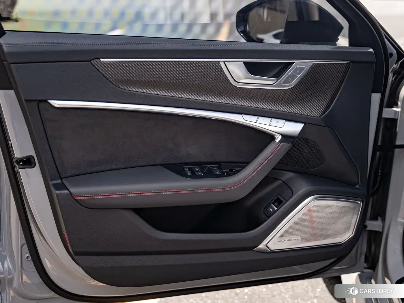 Audi RS 6 id 4589277 из Китая 20
