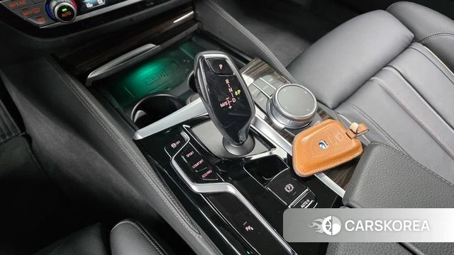 BMW 5 Series (G30) id 3840120 из Кореи 19