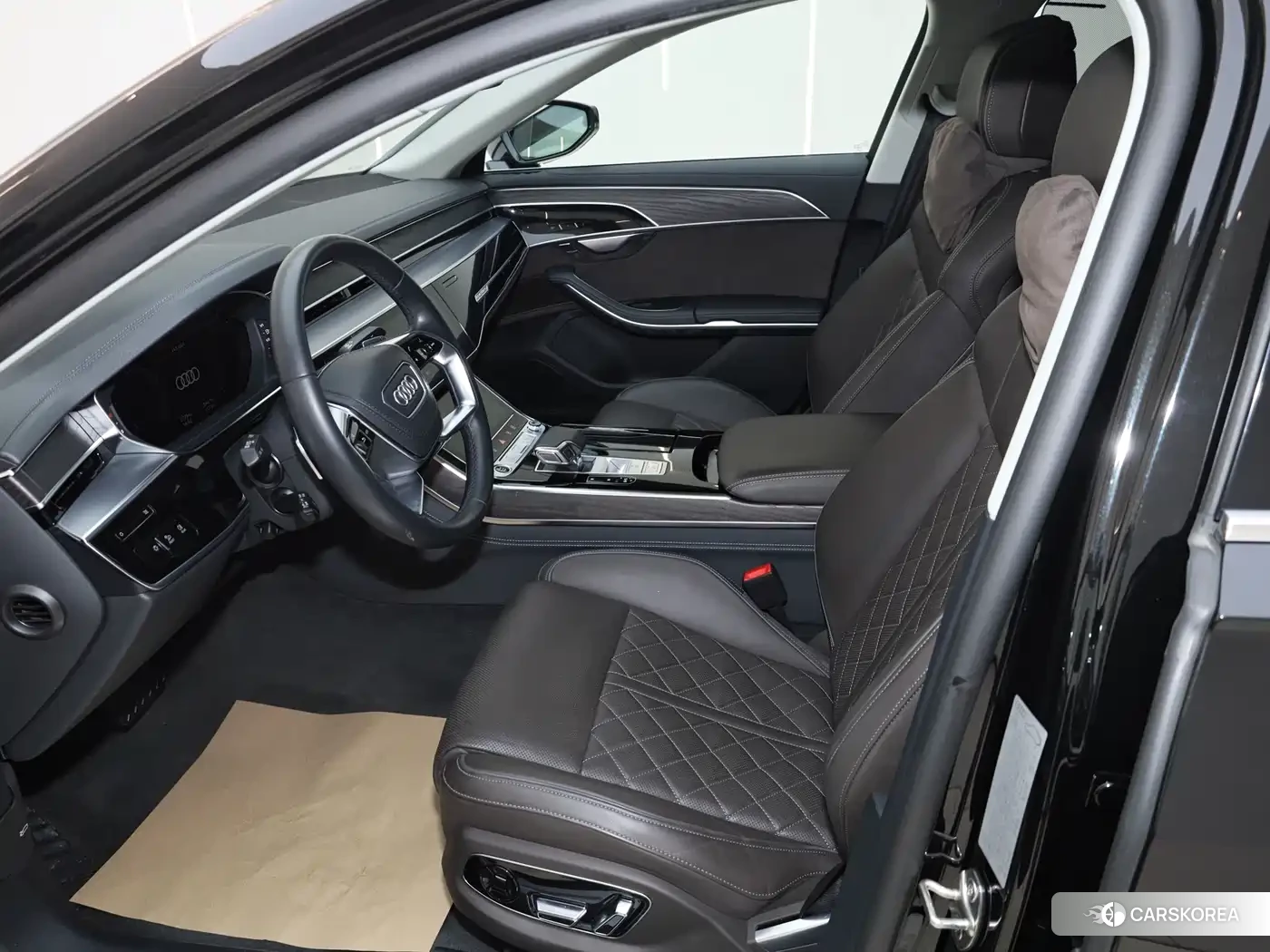 Audi A8 id 4599648 из Китая 31