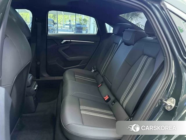 Audi A3 id 4297632 из Китая 18