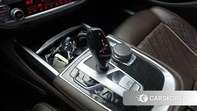 BMW 7 Series (G11) id 3713644 из Кореи 19