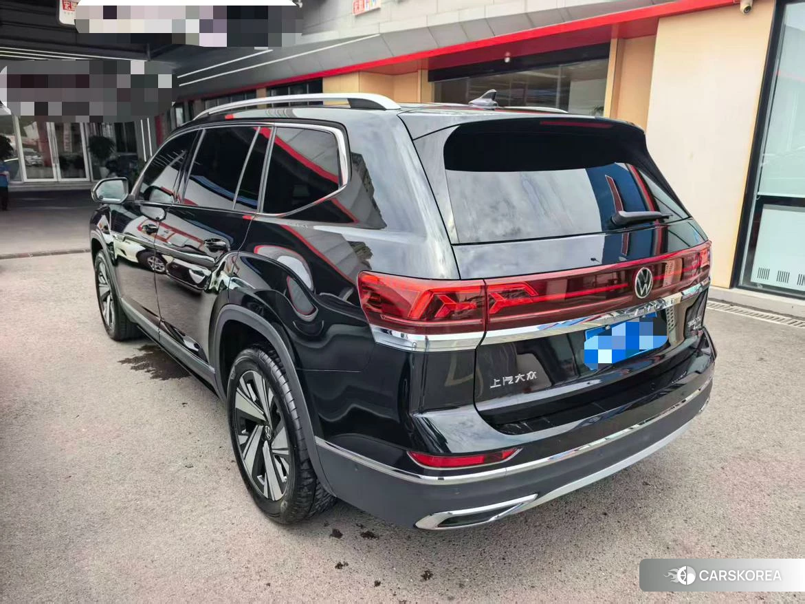 Volkswagen Tourang id 4452314 из Китая 9