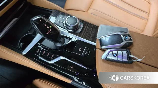 BMW 5 Series (G30) id 2900583 из Кореи 19