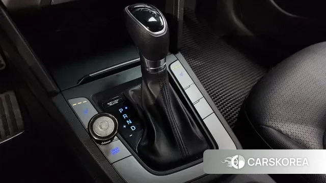 Hyundai Avante AD id 3574134 из Кореи 19