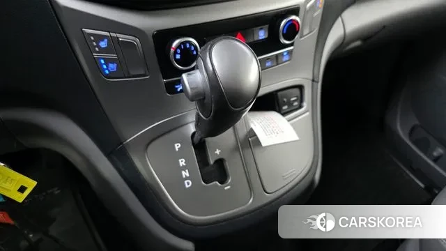 Hyundai The New Grand Starex id 3494749 из Кореи 19