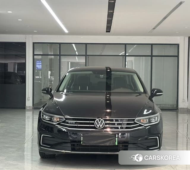 Volkswagen Magotan PHEV id 4274770 из Китая 9