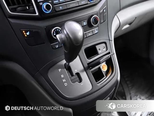 Hyundai The New Grand Starex id 3536155 из Кореи 19