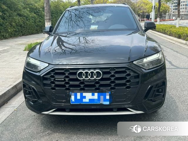 Audi Q5L id 3920745 из Китая 12