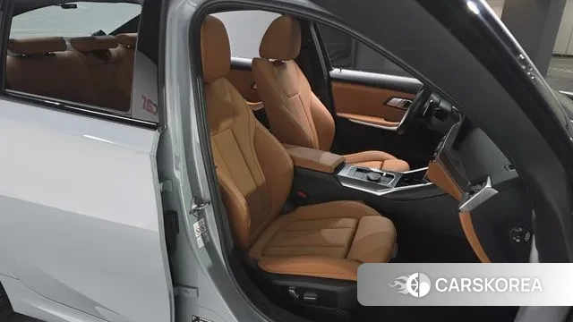 BMW 3 Series (G20) id 3560687 из Кореи 19