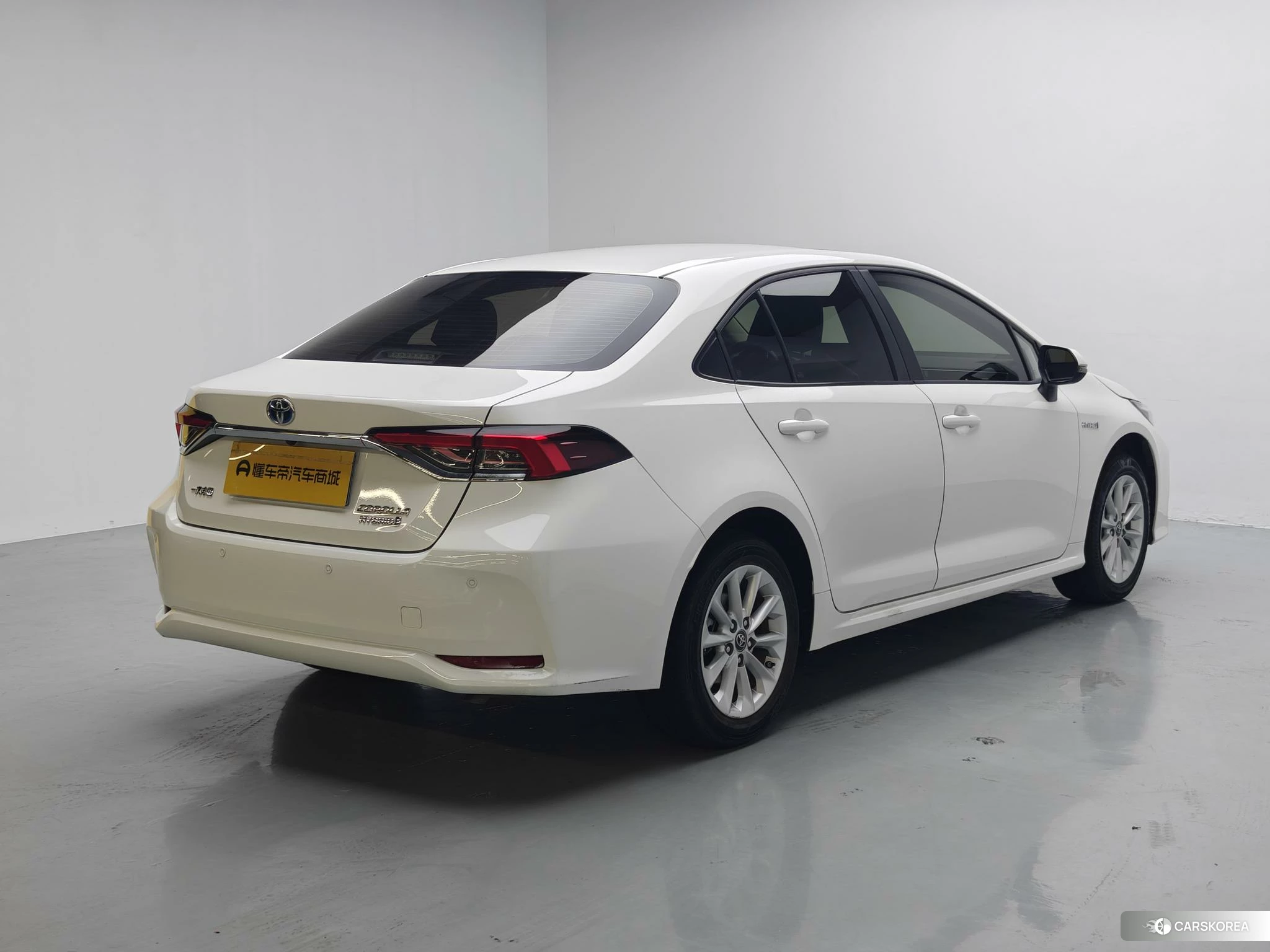 Toyota Corolla id 4479713 из Китая 19