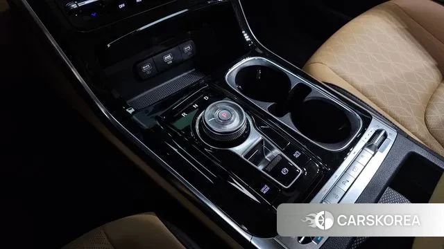 Kia Carnival 4th generation id 3383225 из Кореи 19