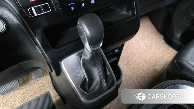 Hyundai Staria id 4617707 из Кореи 32