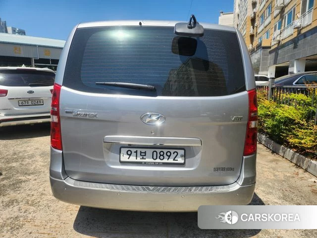 Hyundai The New Grand Starex id 4298804 из Кореи 19