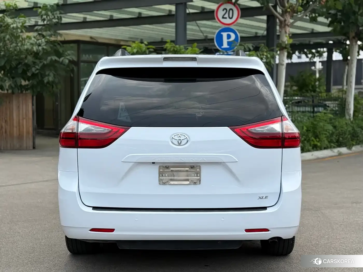 Toyota Sienna id 4607058 из Китая 9