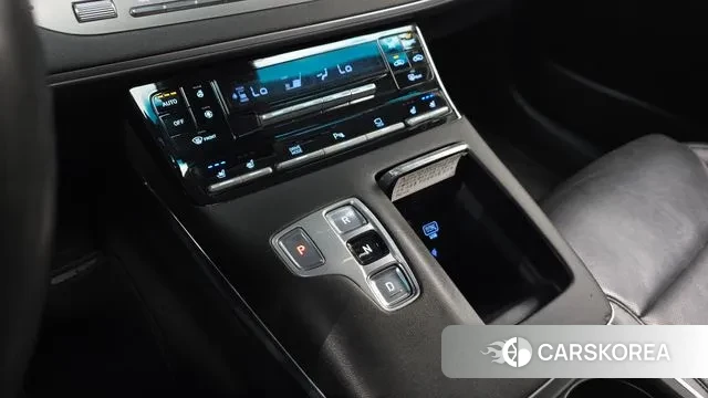 Hyundai The New Grandeur IG id 3335912 из Кореи 19