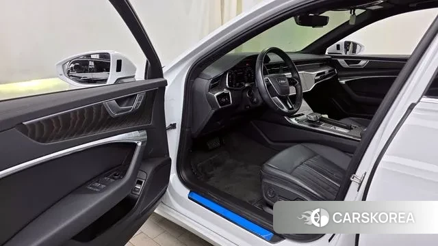 Audi A6 (C8) id 3712921 из Кореи 19