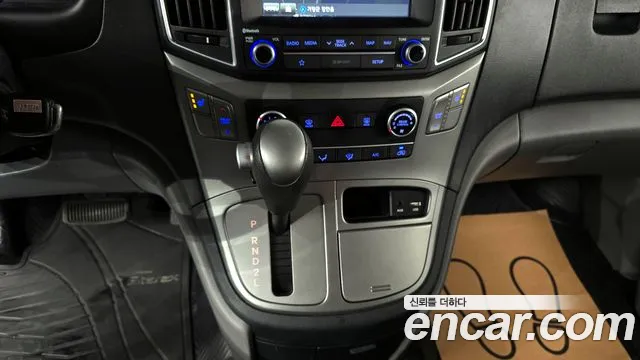 Hyundai The New Grand Starex id 2444929 из Кореи 19