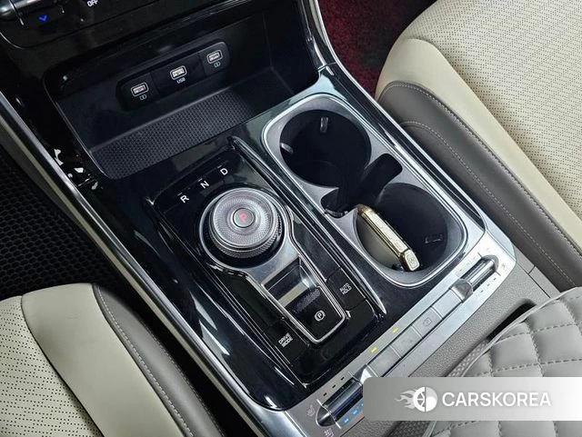 Kia Carnival 4th generation id 4231447 из Кореи 19