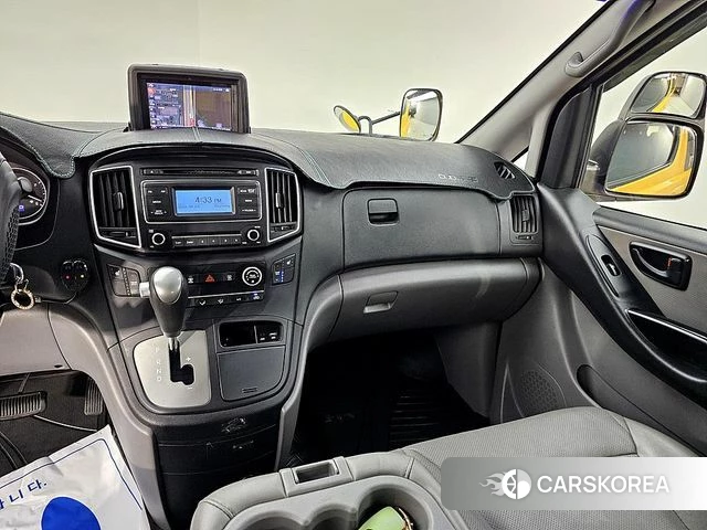Hyundai The New Grand Starex id 4417333 из Кореи 19