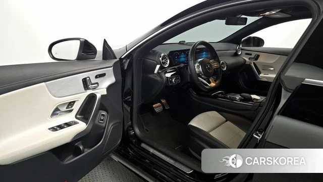 Mercedes-Benz CLA-Class C118 id 3893128 из Кореи 19