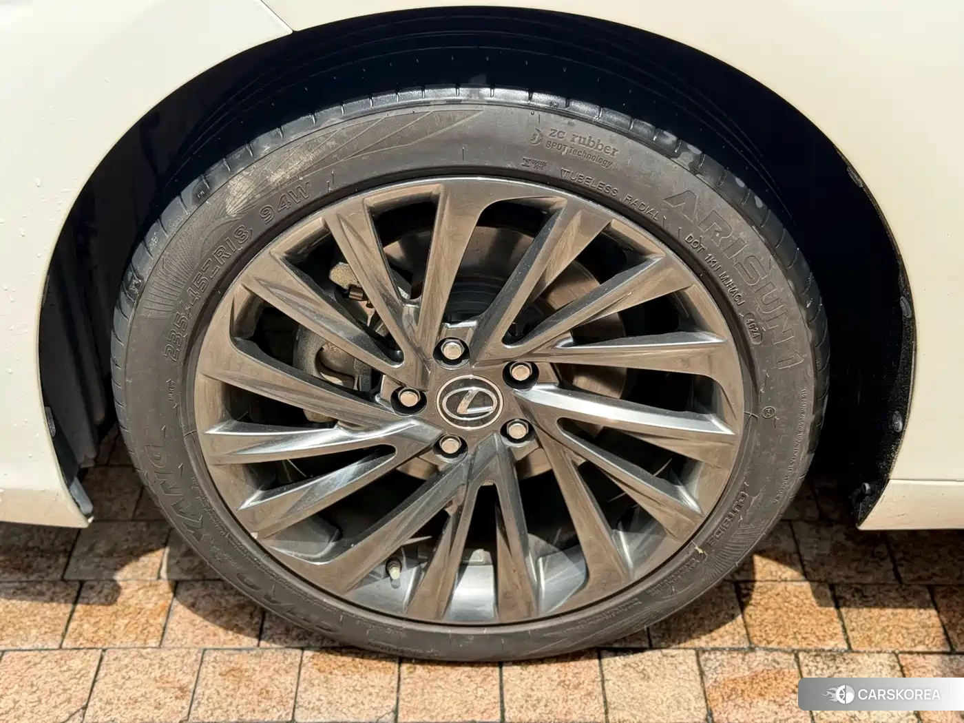 Lexus ES id 4559794 из Китая 26