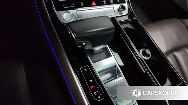 Audi A8 (D5) id 3515129 из Кореи 19