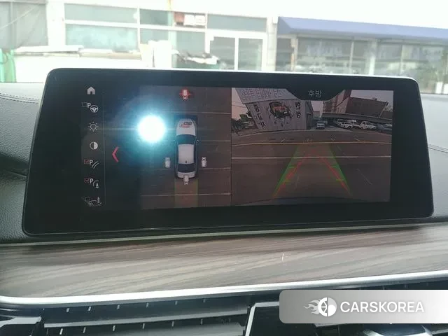 BMW 5 Series (G30) id 3101639 из Кореи 18