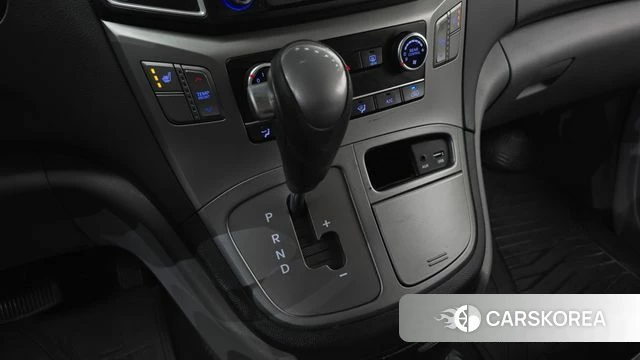 Hyundai The New Grand Starex id 4224825 из Кореи 19