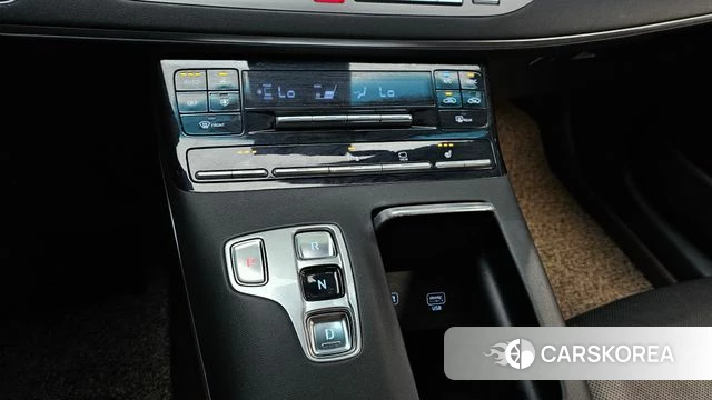 Hyundai The New Grandeur IG id 4187901 из Кореи 29