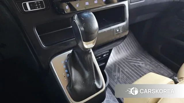 Hyundai Staria id 3592021 из Кореи 19