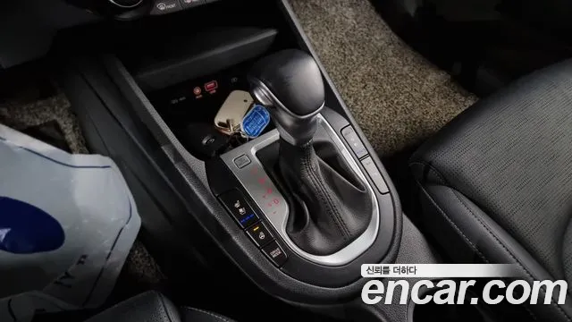 Kia Come New K3 id 2273849 из Кореи 19