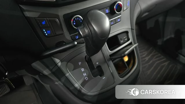 Hyundai The New Grand Starex id 3954818 из Кореи 19