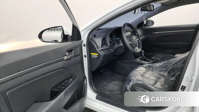 Hyundai Avante AD id 3873752 из Кореи 19