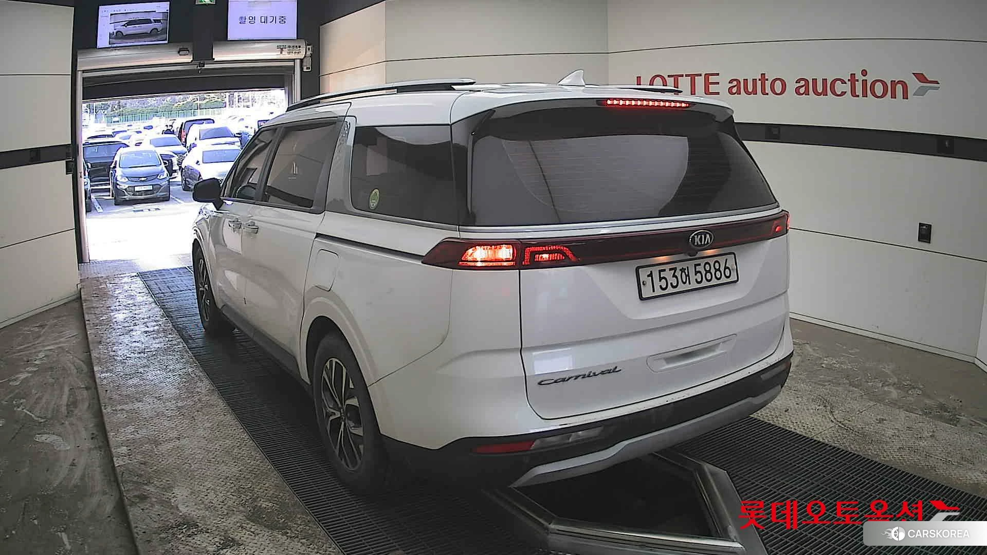 Kia Carnival id 3882158 из Кореи 36