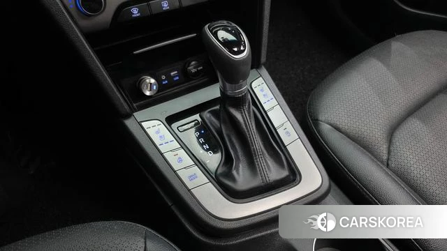 Hyundai Avante AD id 4378105 из Кореи 30