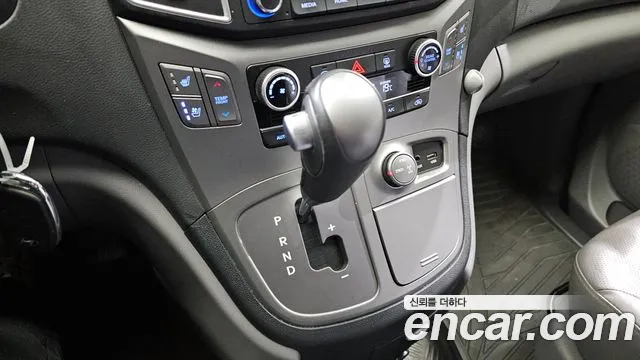 Hyundai The New Grand Starex id 2755031 из Кореи 19