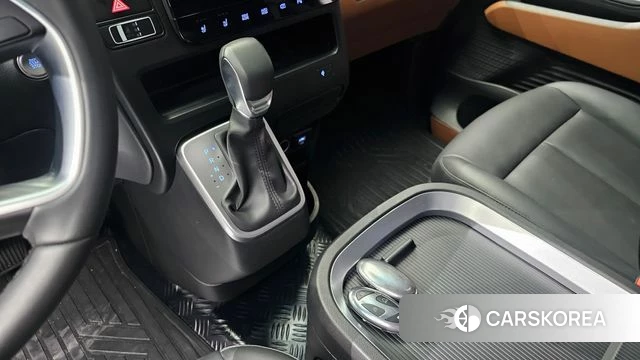 Hyundai Staria id 3909486 из Кореи 19