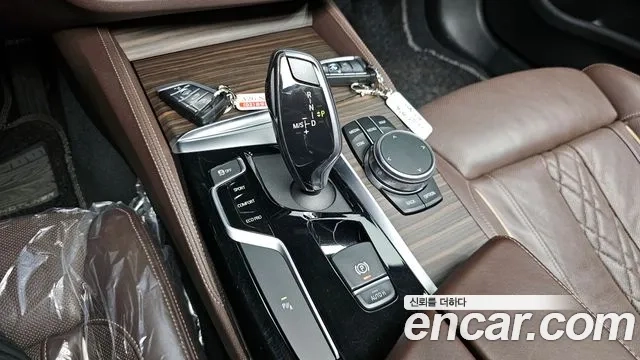 BMW 5 Series (G30) id 2917646 из Кореи 19