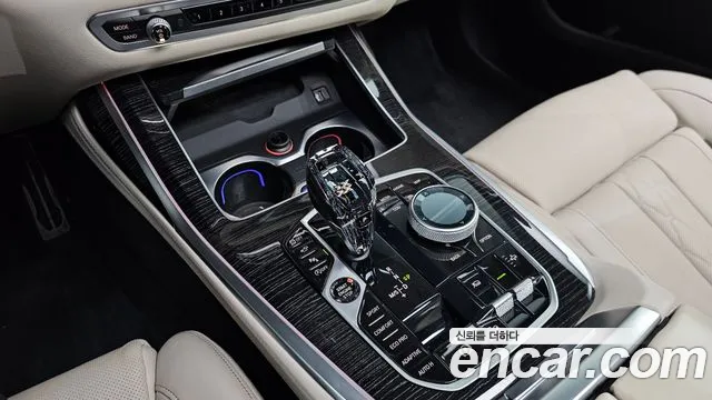 BMW X7 (G07) id 2454891 из Кореи 19