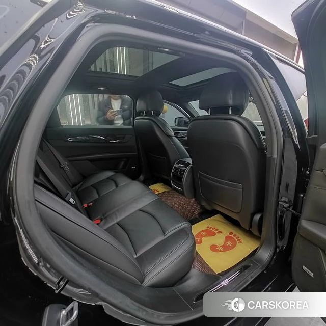 Cadillac CT6 id 3889133 из Китая 16
