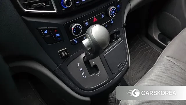 Hyundai The New Grand Starex id 3055465 из Кореи 19