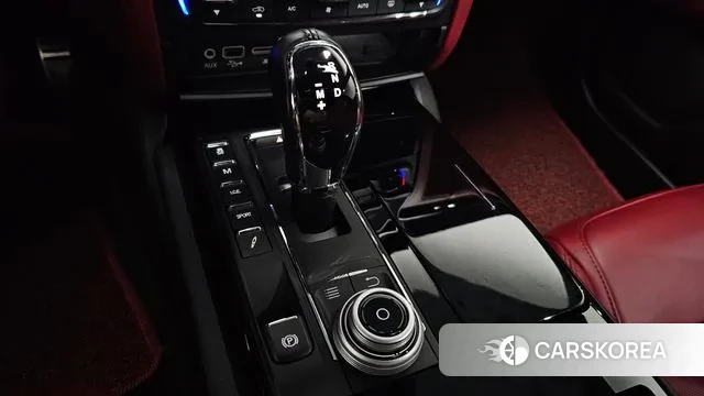 Maserati Quattroporte id 3270413 из Кореи 19