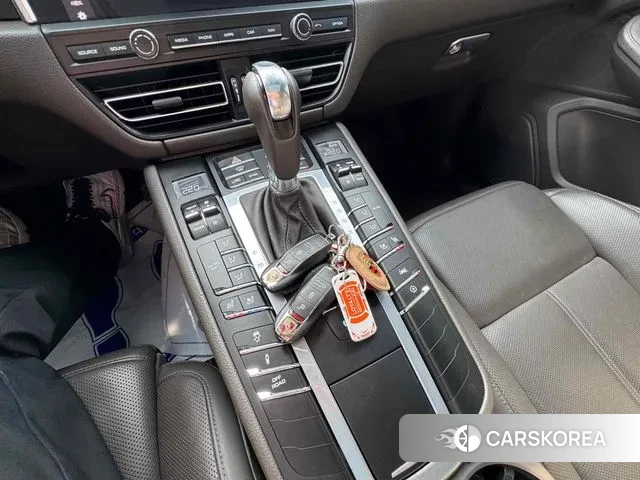 Porsche Macan id 3307744 из Кореи 19