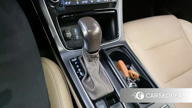 Hyundai Grandeur IG Hybrid id 3526292 из Кореи 19