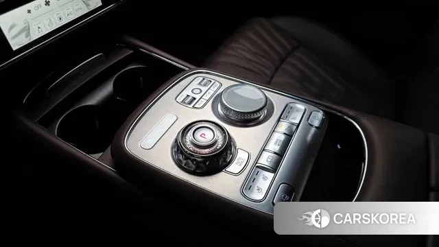 Genesis G90 (RS4) id 3670358 из Кореи 19