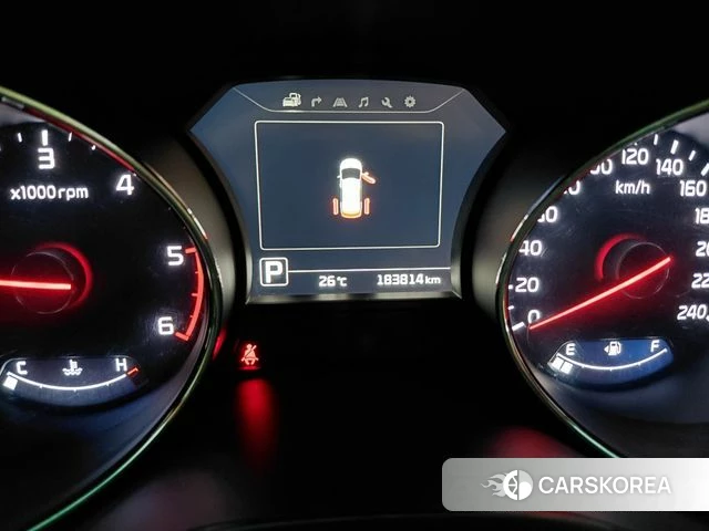 Kia All New Carnival id 4610557 из Кореи 19