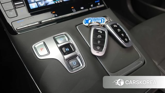 Hyundai The New Grandeur IG Hybrid id 4350891 из Кореи 33