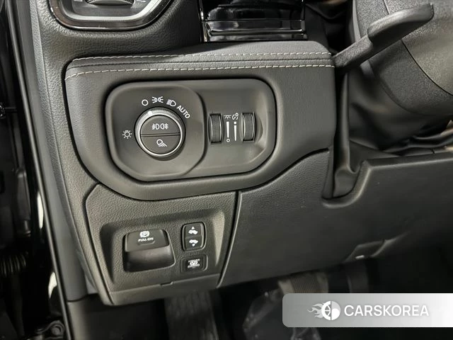 Dodge Lampicup id 3896343 из Кореи 19