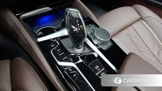 BMW 5 Series (G30) id 2900333 из Кореи 19